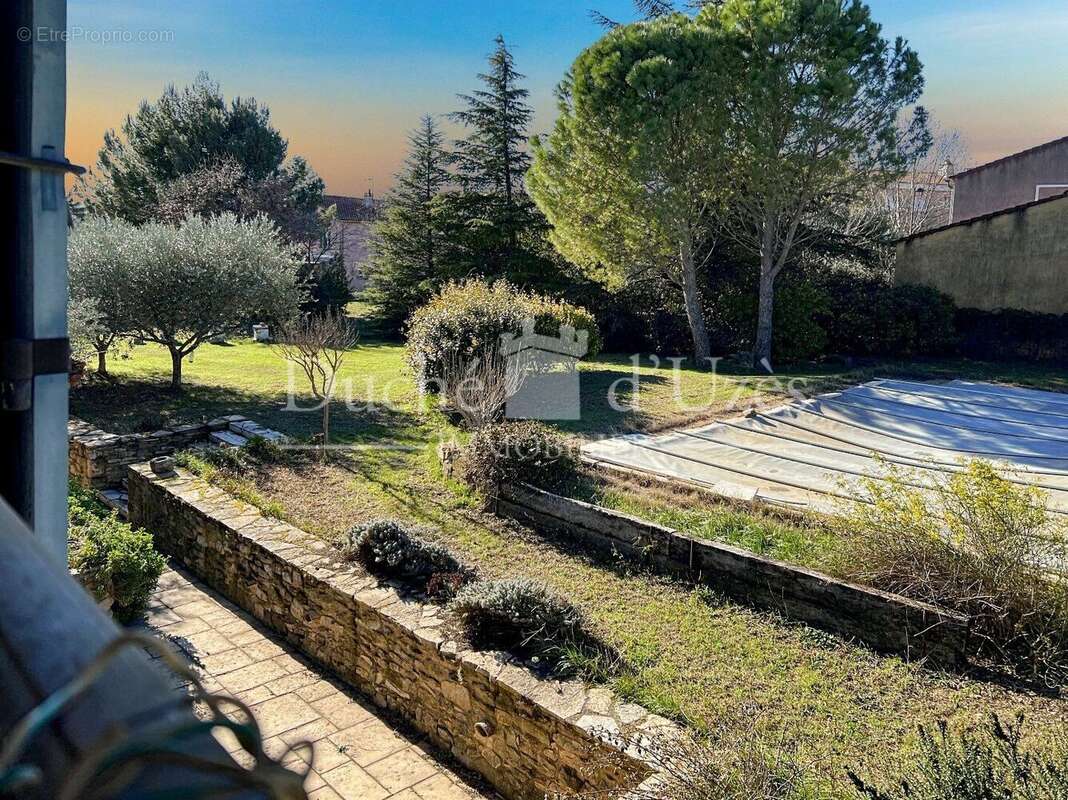 Photo 7 - Maison à LAUDUN-L&#039;ARDOISE