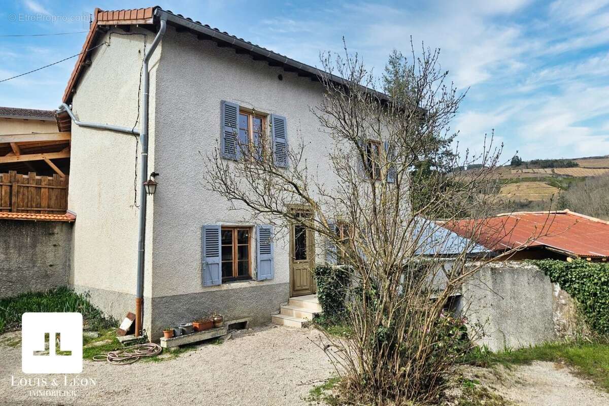 Maison à LE PERREON
