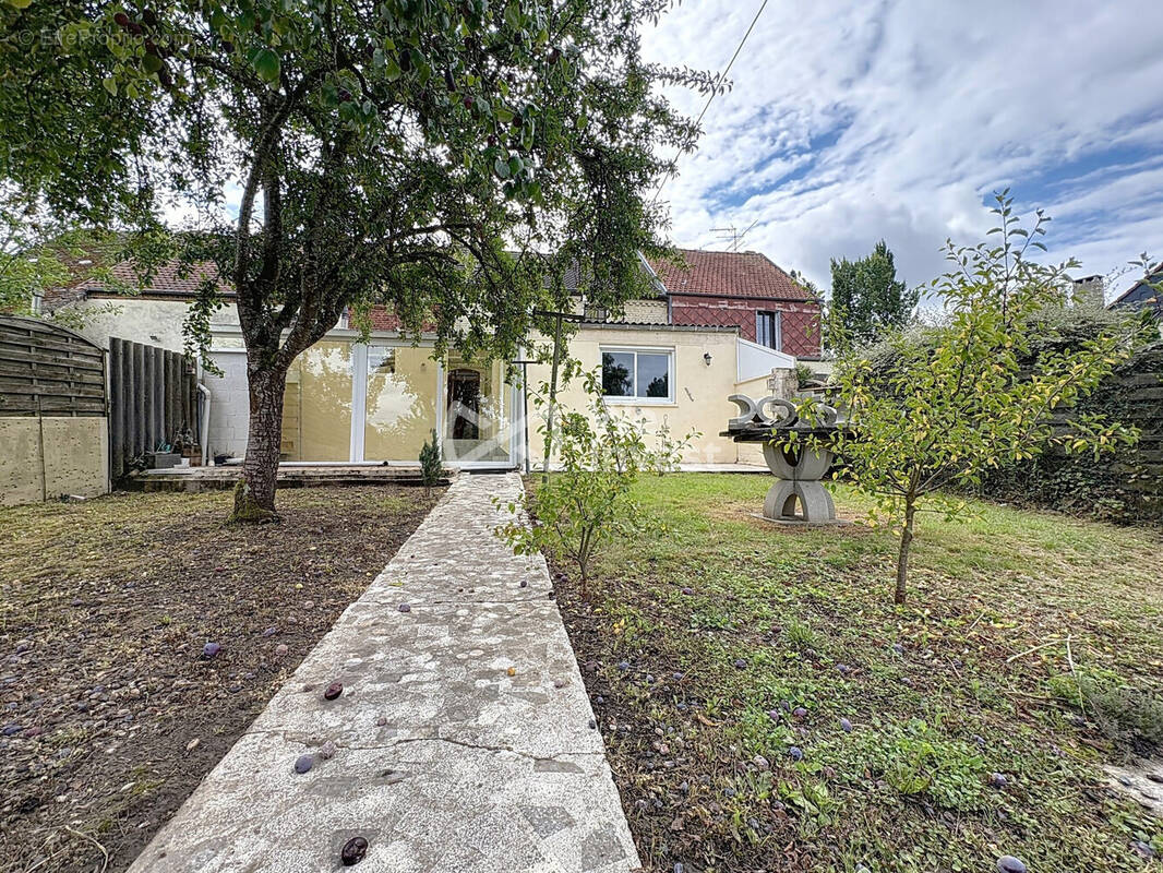 Maison à BACHANT