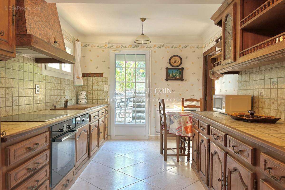 Maison à TRANS-EN-PROVENCE