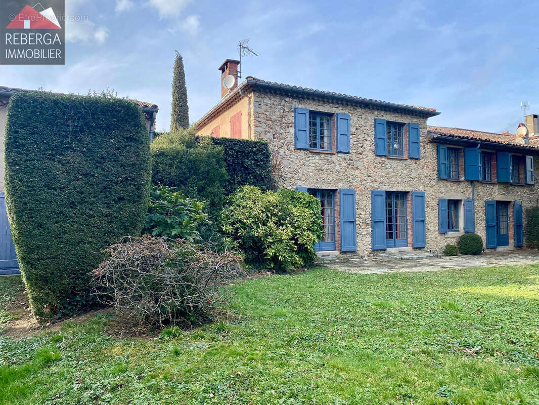 Maison à AUSSILLON