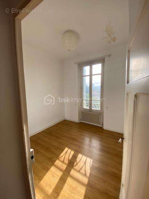Appartement à MARSEILLE-13E