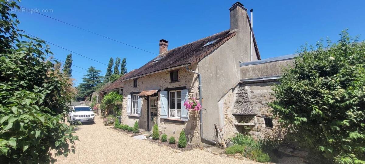 Maison à TILLY
