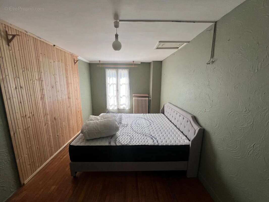 Appartement à HOUDAN