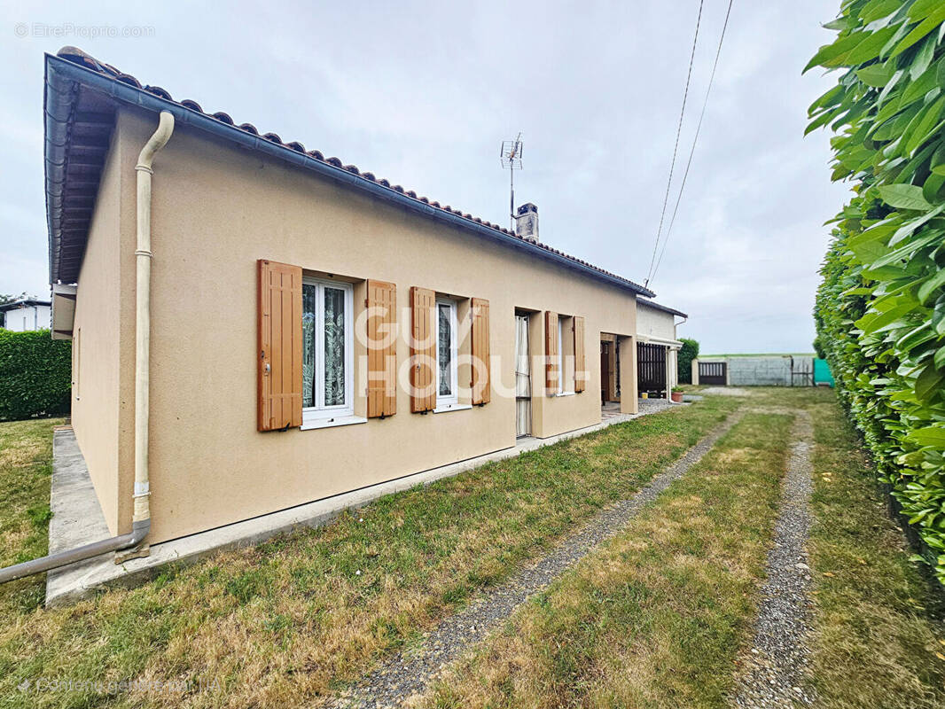 Maison à MARGAUX