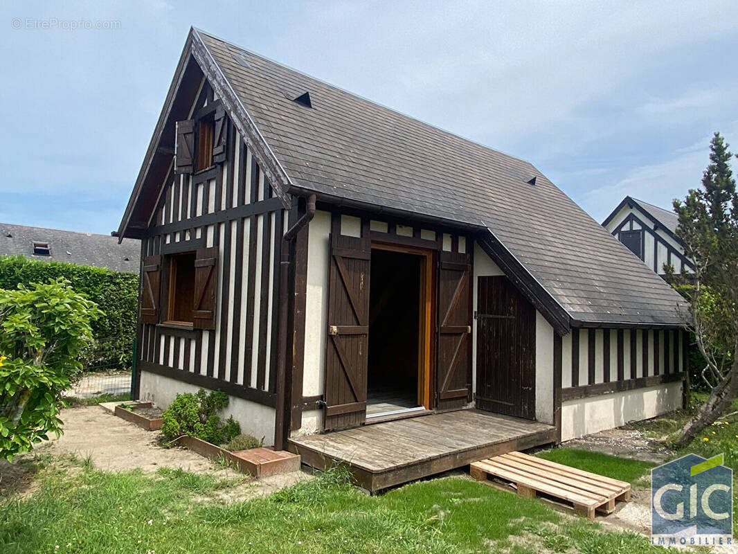 Maison à MERVILLE-FRANCEVILLE-PLAGE