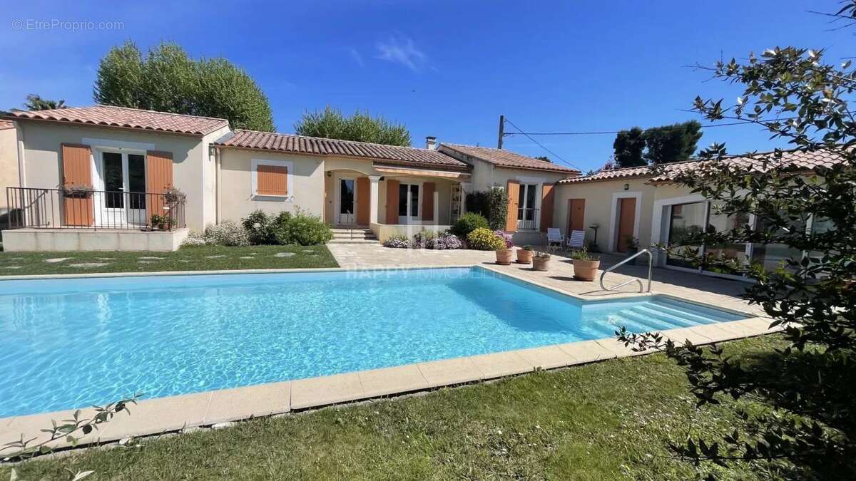 Maison à MAUSSANE-LES-ALPILLES