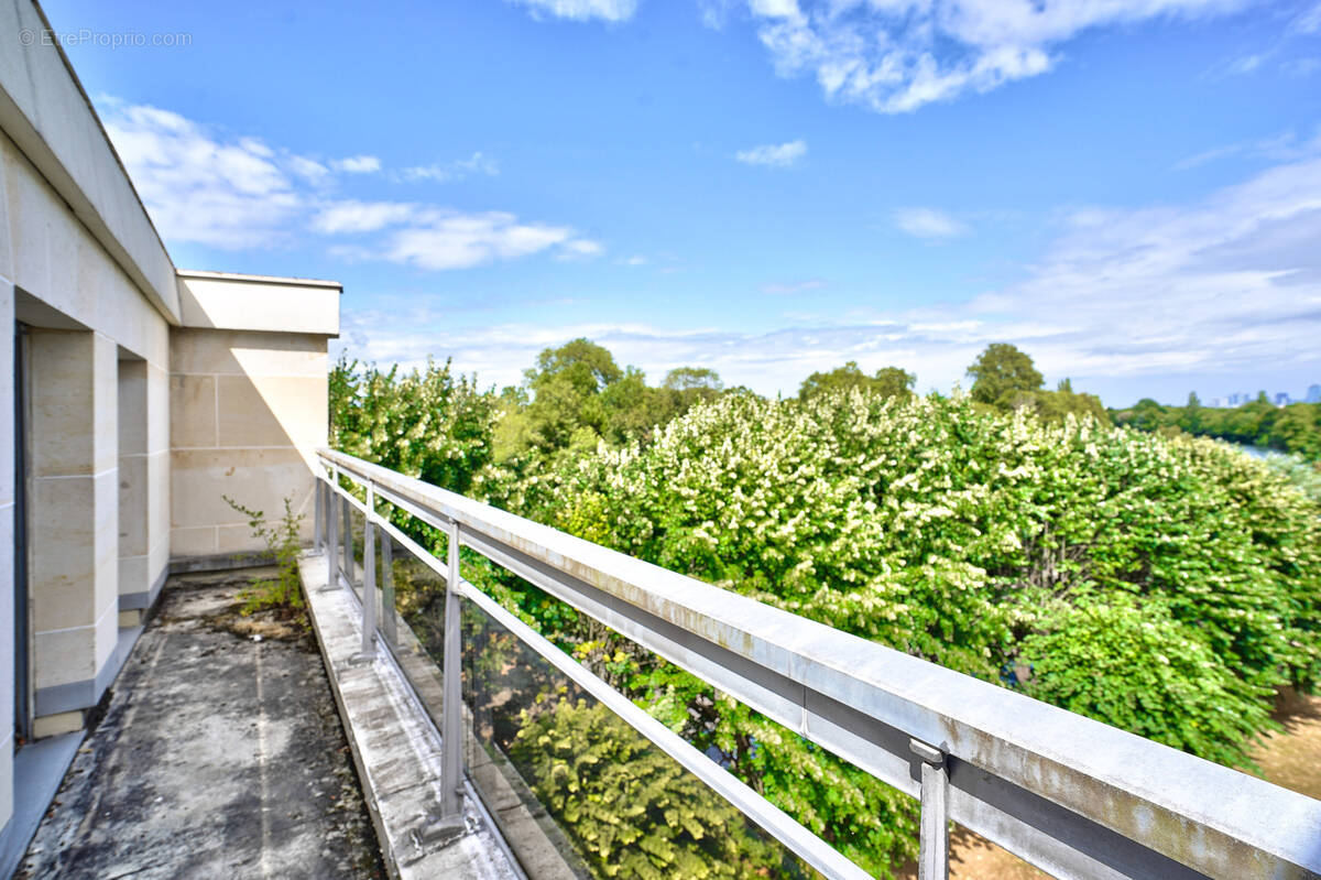Appartement à BOUGIVAL