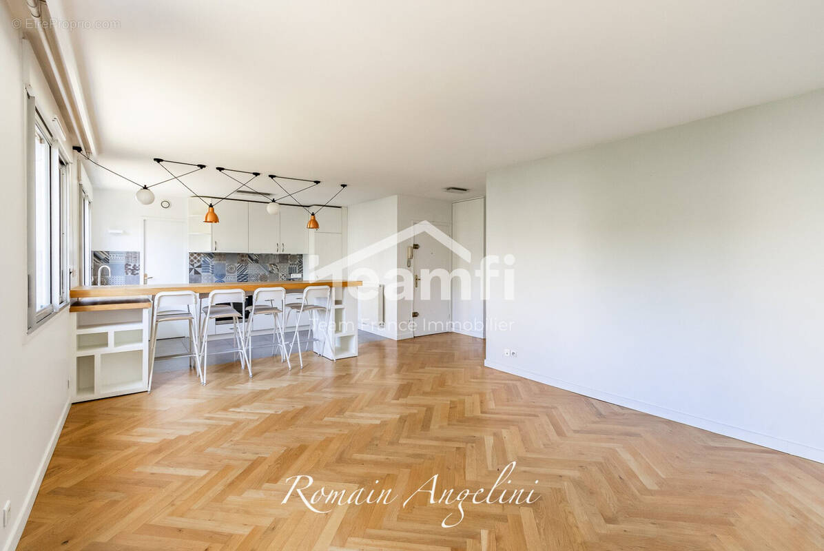 Appartement à LYON-8E