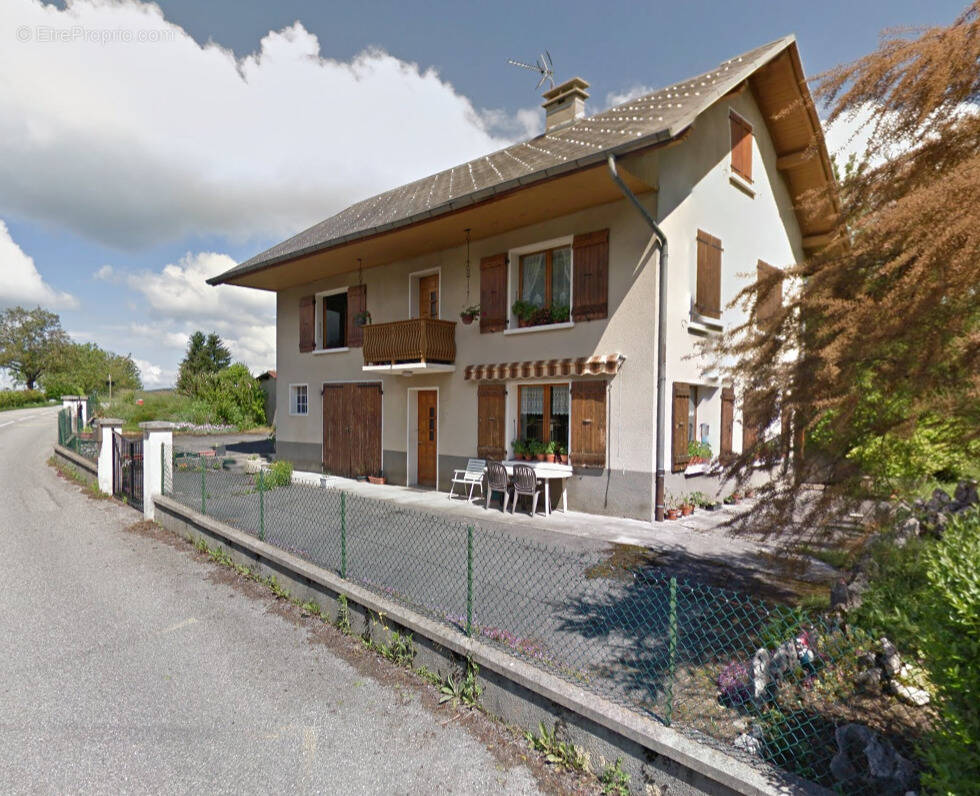 Maison à VILLAZ