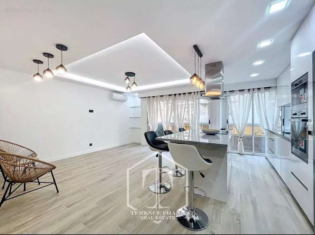 Appartement à NICE