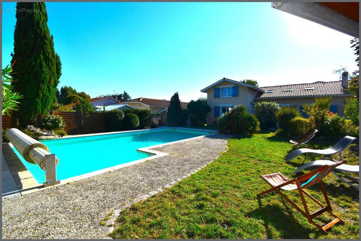 Photo 1 - Maison à LEOGNAN