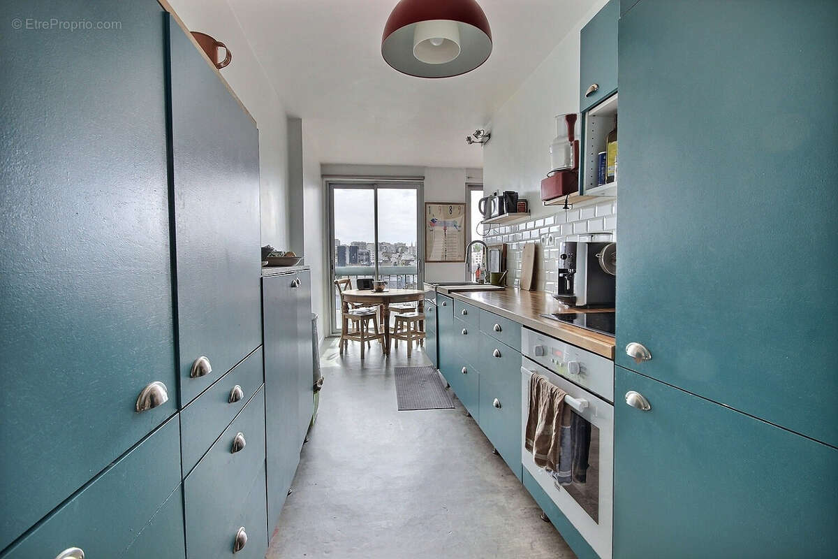 Appartement à PARIS-19E