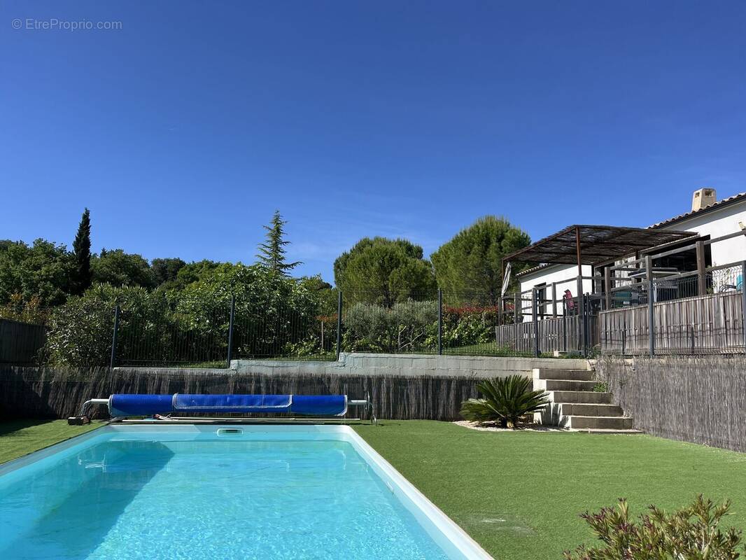 Photo 1 - Maison à UZES