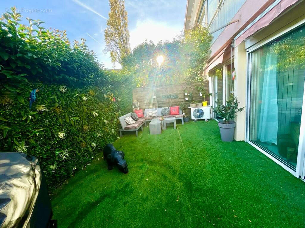 Appartement à FREJUS