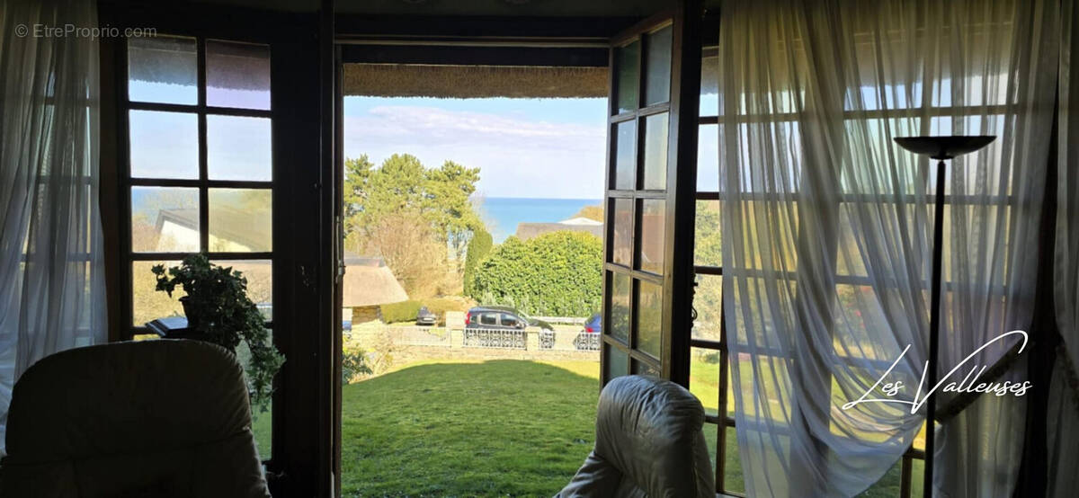 Maison à HAUTOT-SUR-MER