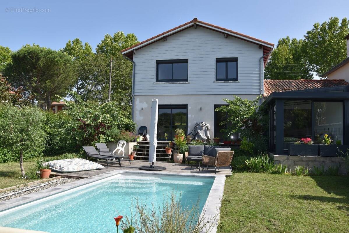 Maison à L&#039;ISLE-JOURDAIN