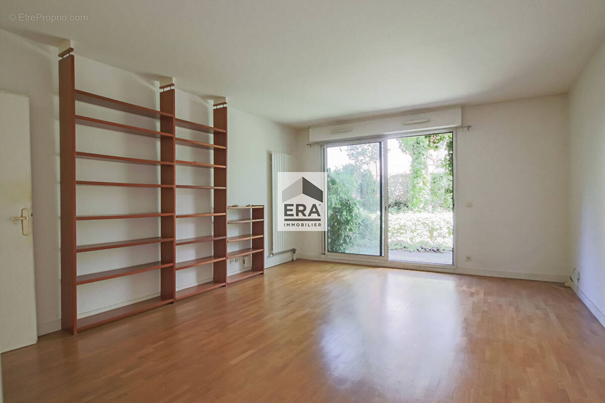 Appartement à MONTROUGE