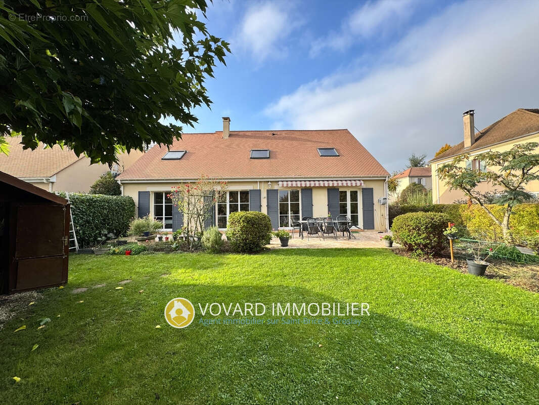 Maison à GROSLAY