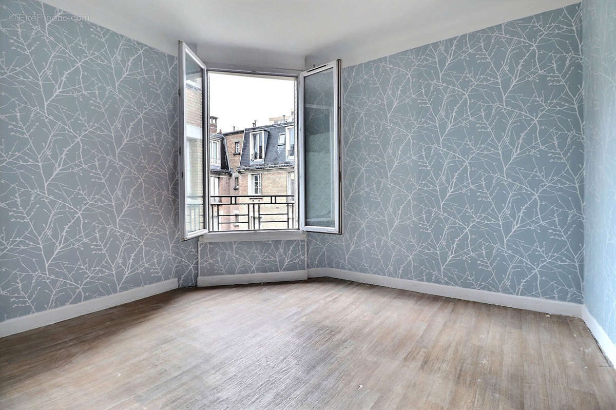 Appartement à AUBERVILLIERS