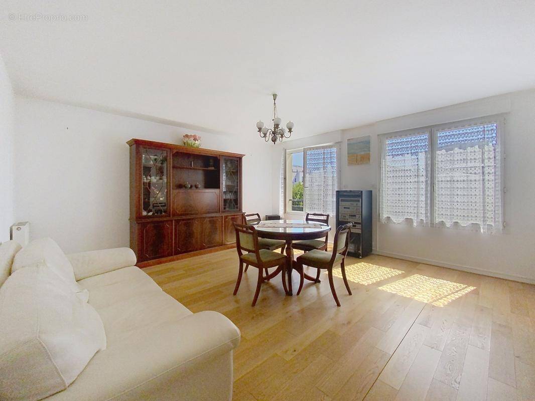 Appartement à GUYANCOURT