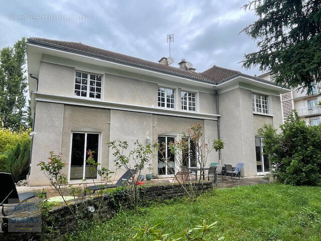 Maison à CHALON-SUR-SAONE