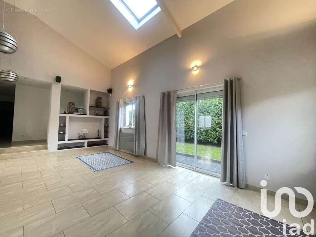Photo 5 - Maison à CROSNE