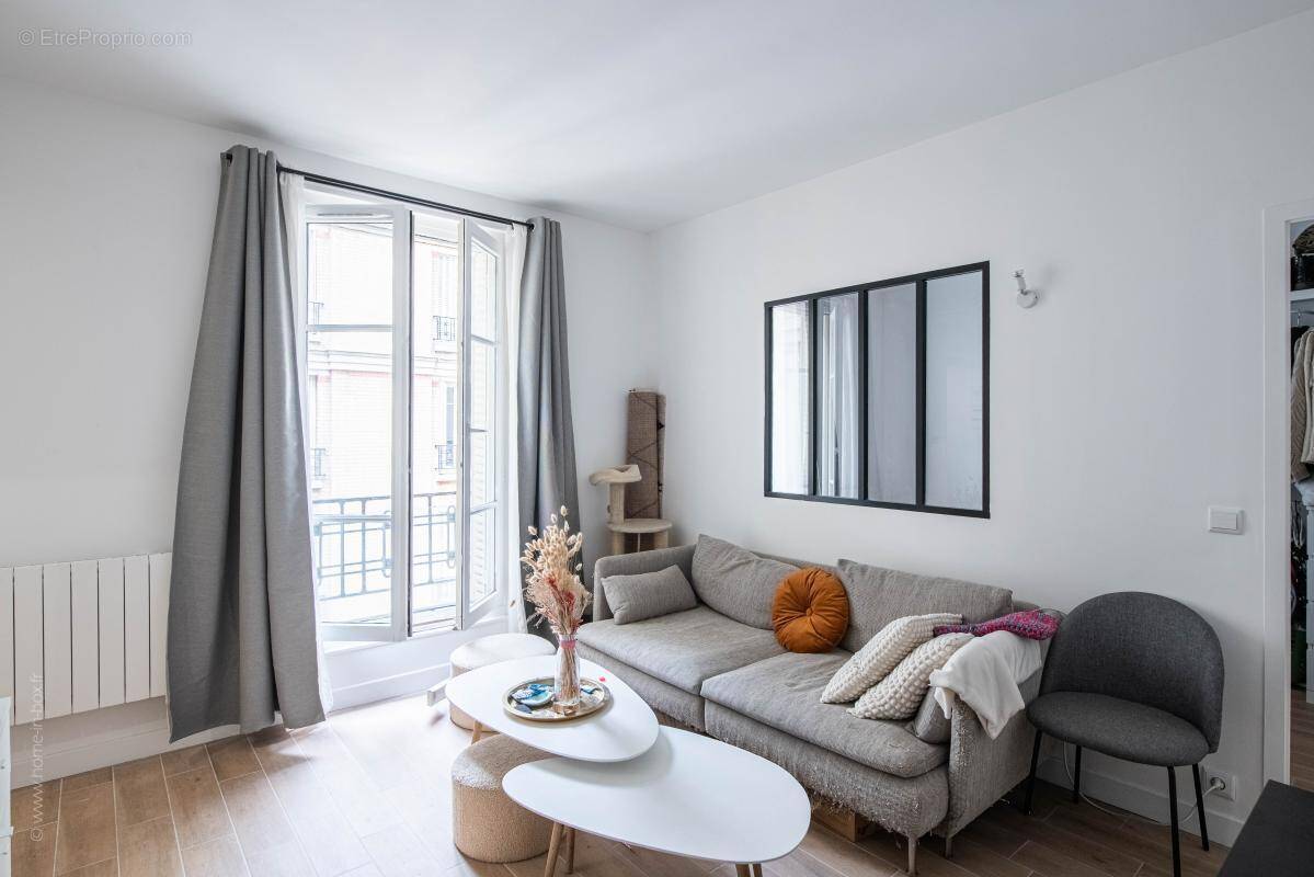 Appartement à PARIS-15E