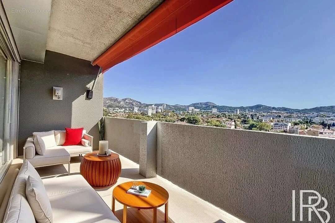 Appartement à MARSEILLE-8E