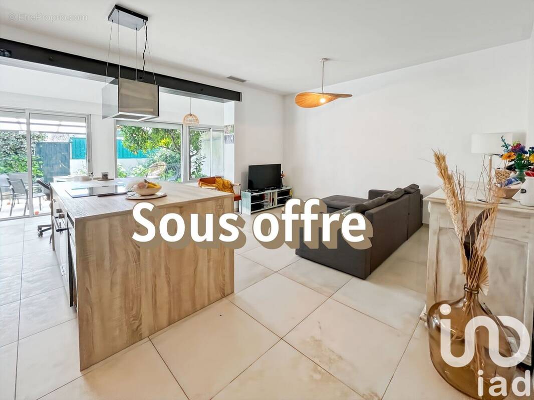 Photo 1 - Maison à LUNEL