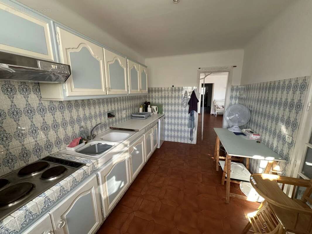 Maison à ROQUEBRUNE-SUR-ARGENS