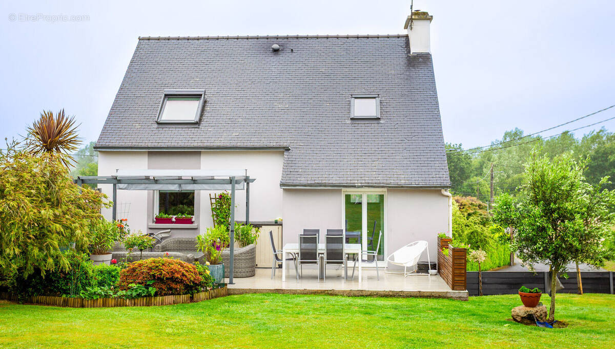 Maison à ROSPORDEN