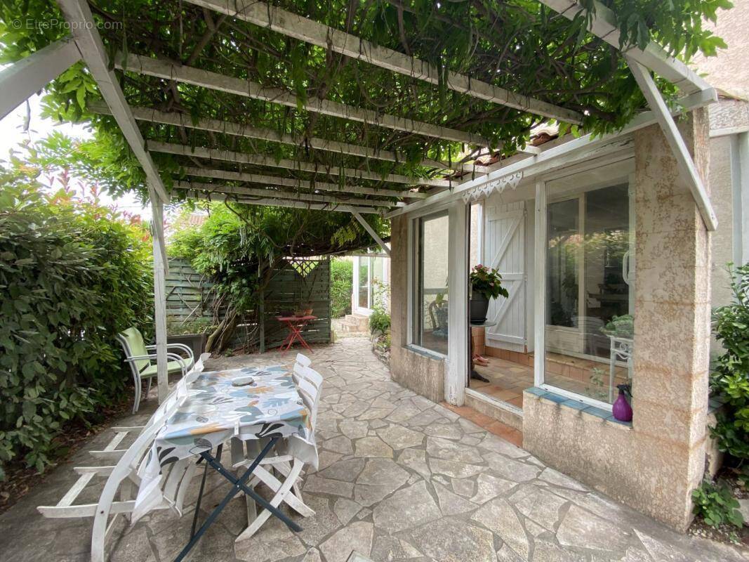 Maison à MEZE