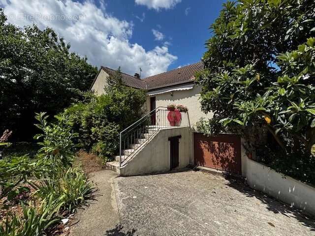Maison à BOISSY-SAINT-LEGER