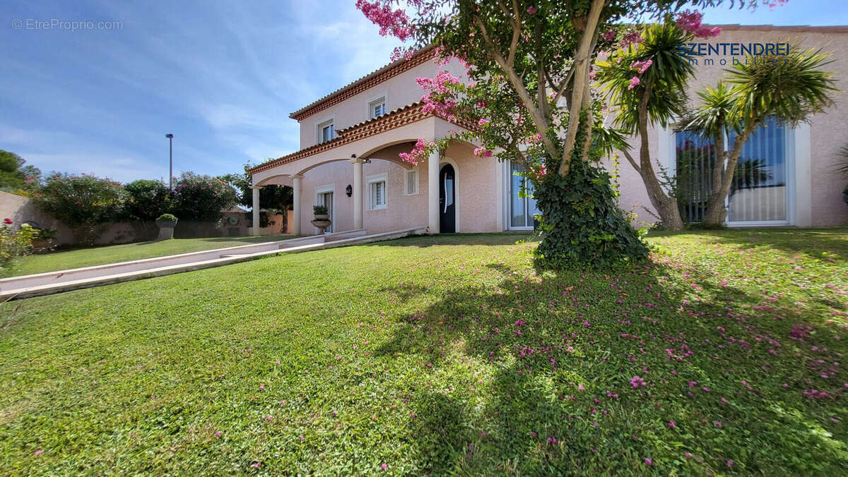 Maison à VILLETELLE