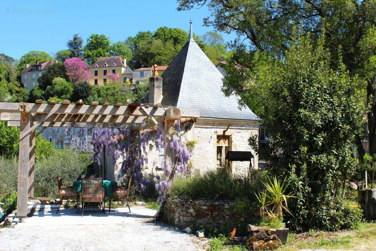 Maison à L&#039;ISLE-JOURDAIN