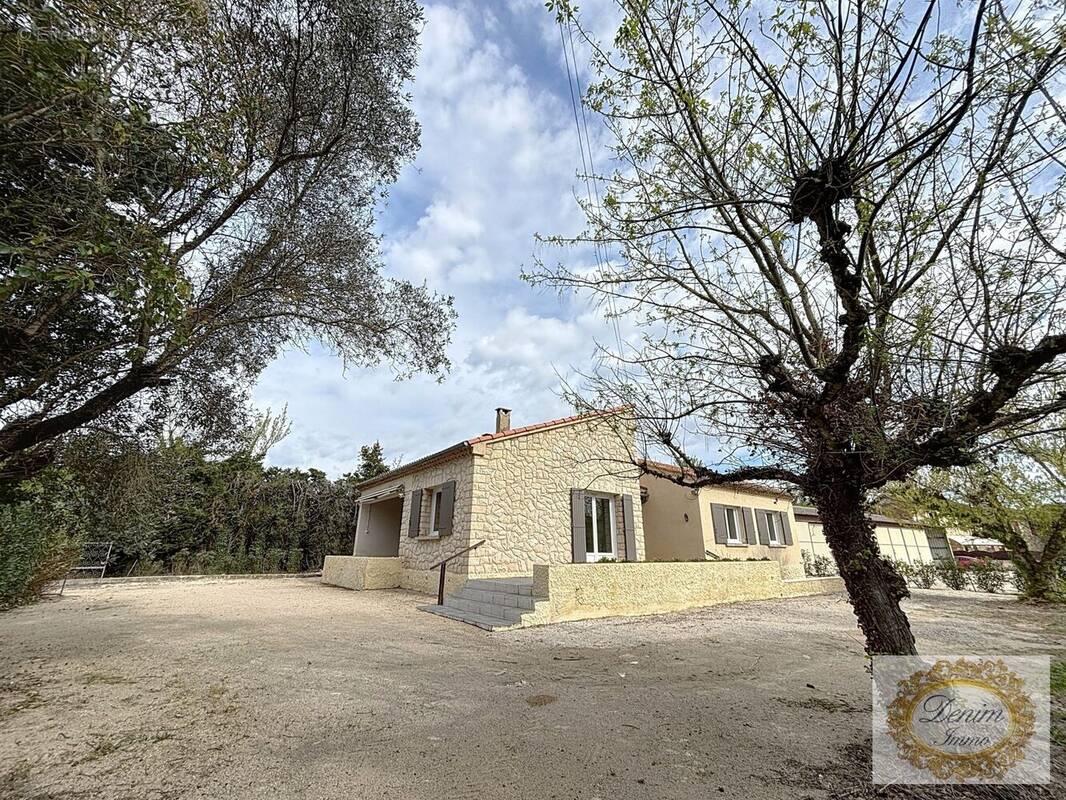 Maison à PUJAUT