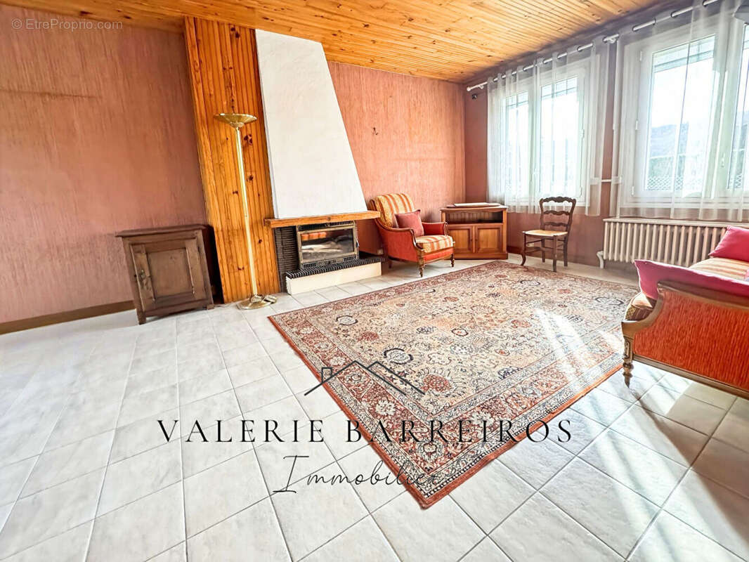 Maison à TOURVILLE-LA-RIVIERE