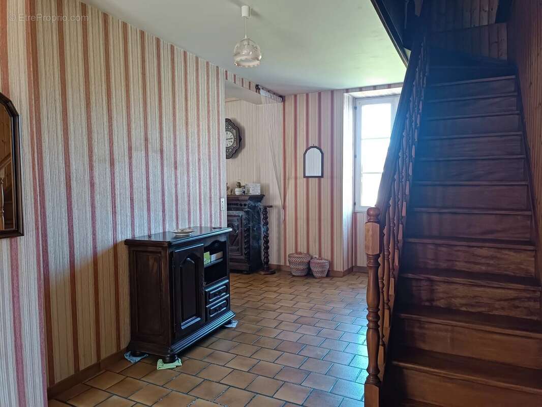 Maison à SAINT-SAVIN