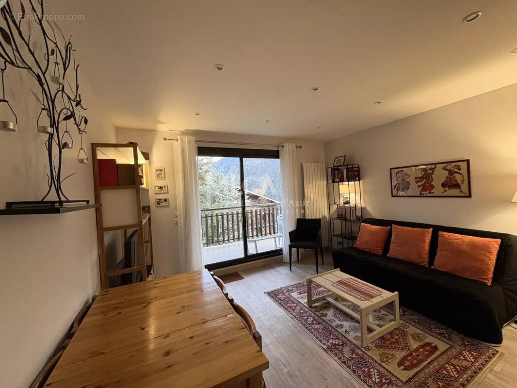 Appartement à SAINT-ETIENNE-DE-TINEE