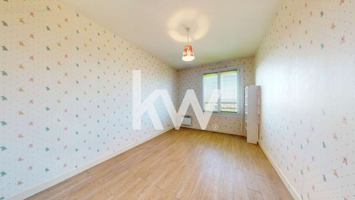 Appartement à SAINT-BRICE-COURCELLES