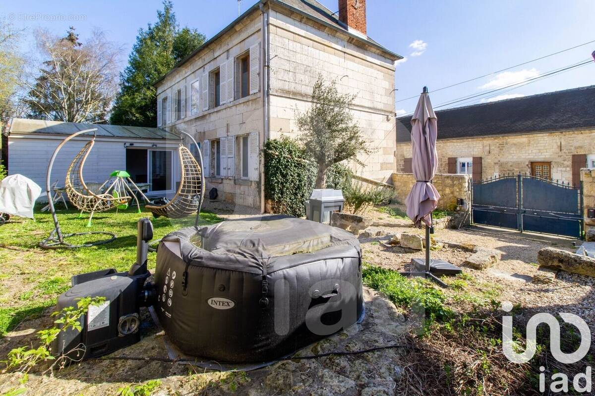Photo 1 - Maison à ESTREES-SAINT-DENIS