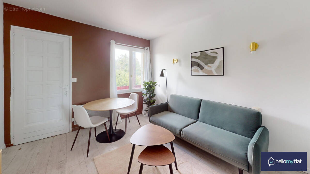 Appartement à SAINTE-SAVINE