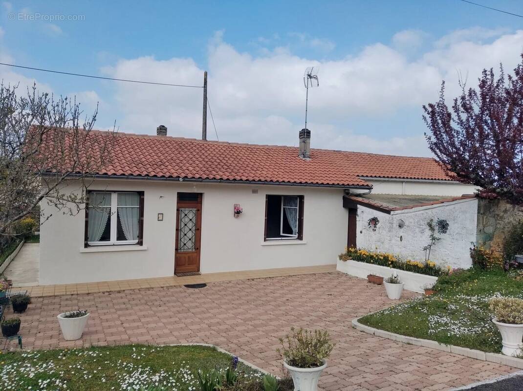 Maison à ANGOULEME