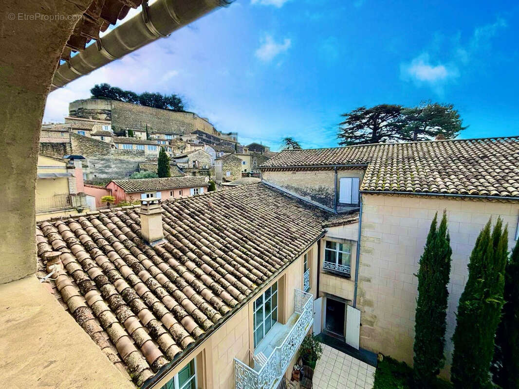 Maison à GRIGNAN