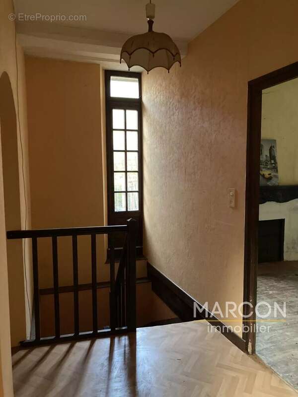 Maison à AUBUSSON