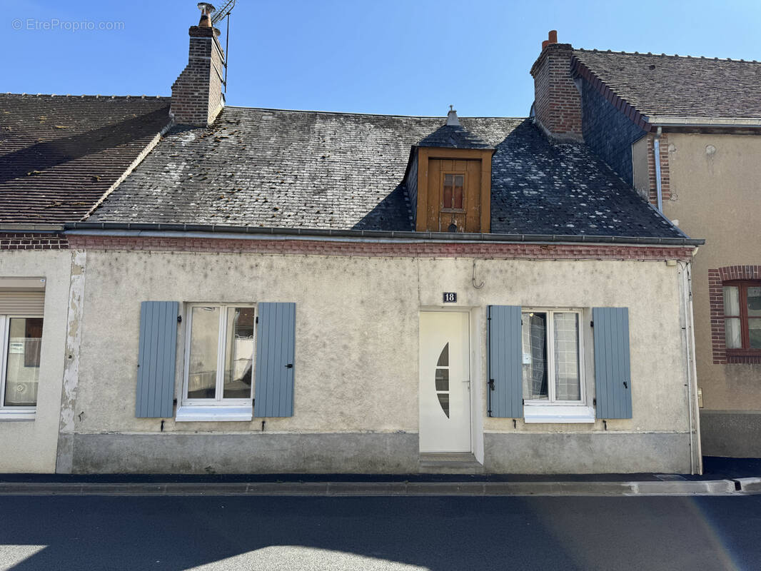 Maison à CLOYES-SUR-LE-LOIR