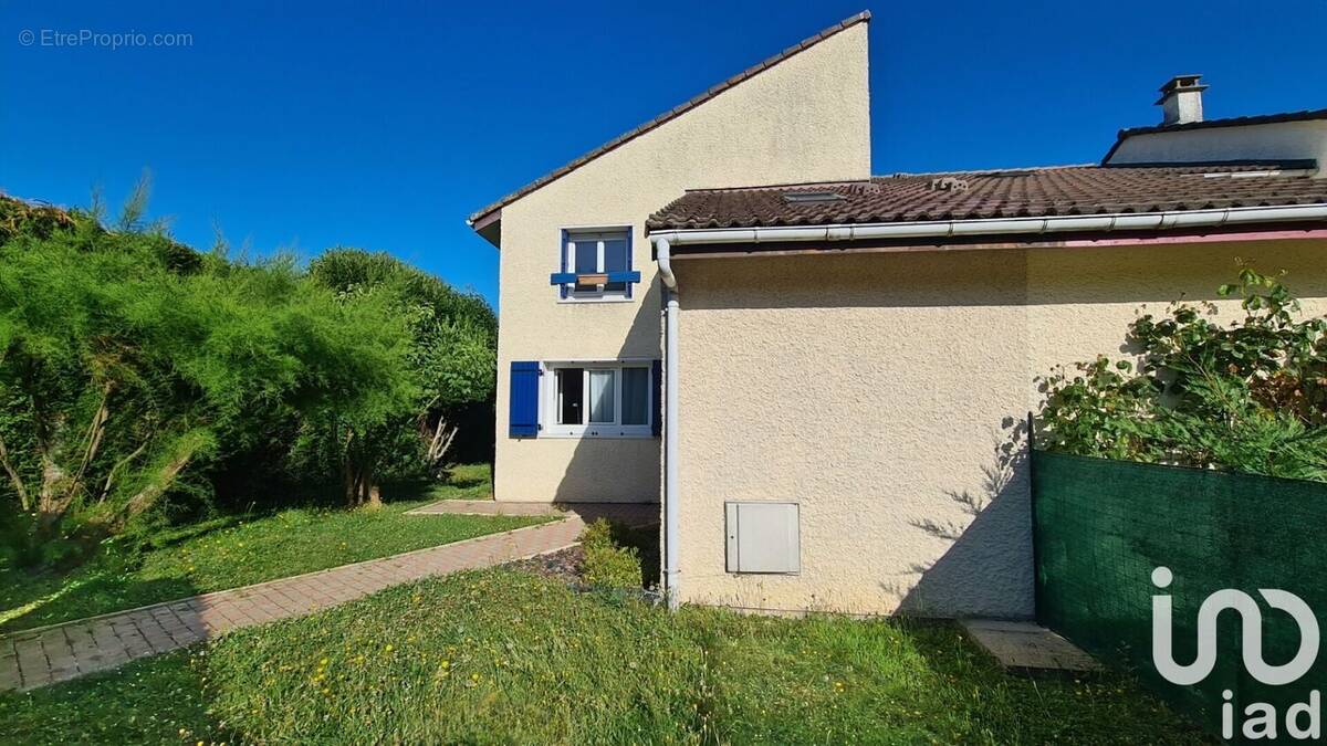 Photo 1 - Maison à BOUFFEMONT