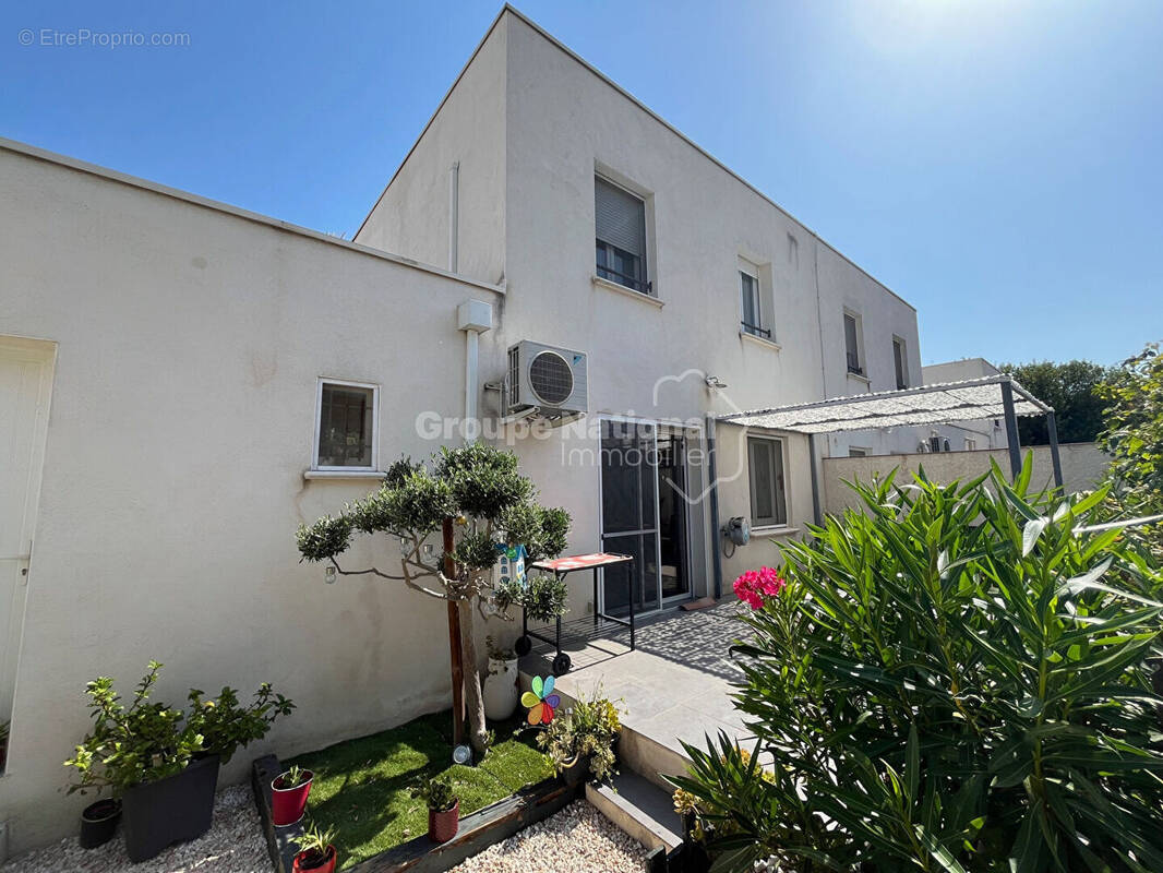 Maison à BEAUCAIRE