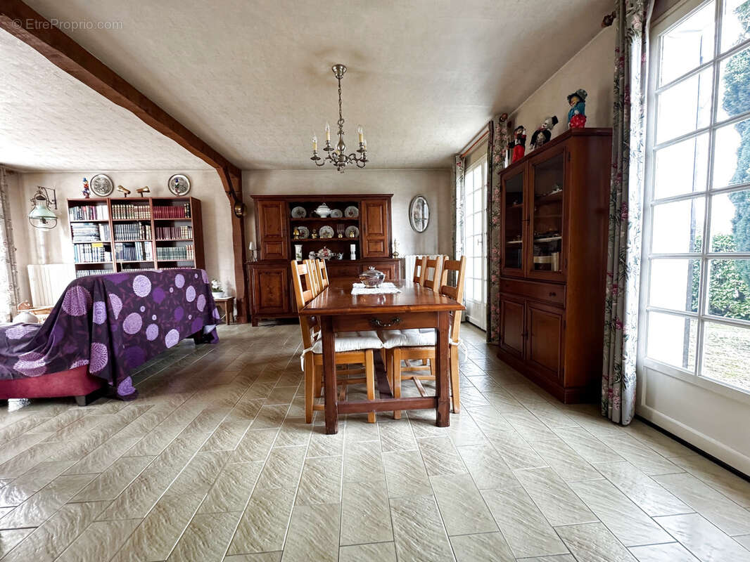Maison à PLAILLY